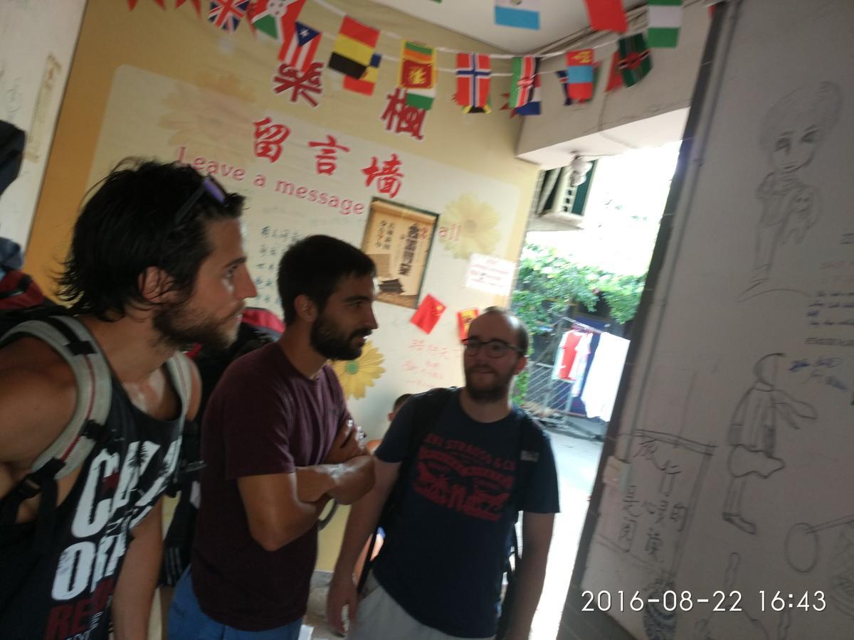 Pingyao Lefeng Youth Hostel - Ancient Town Екстериор снимка
