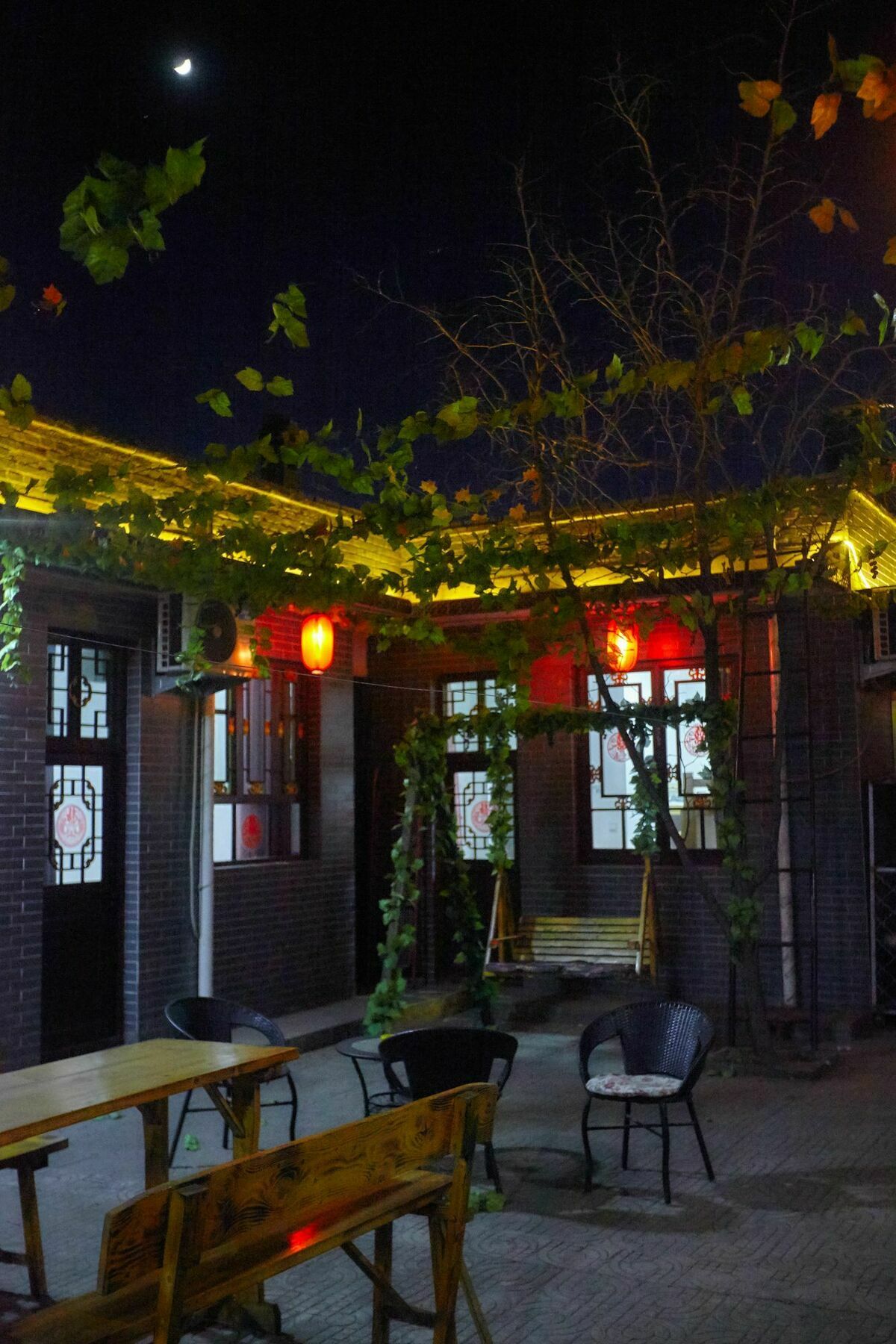 Pingyao Lefeng Youth Hostel - Ancient Town Екстериор снимка